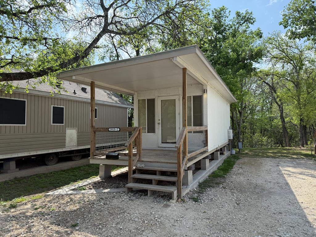 2915 Riverside Dr Property Photo 13