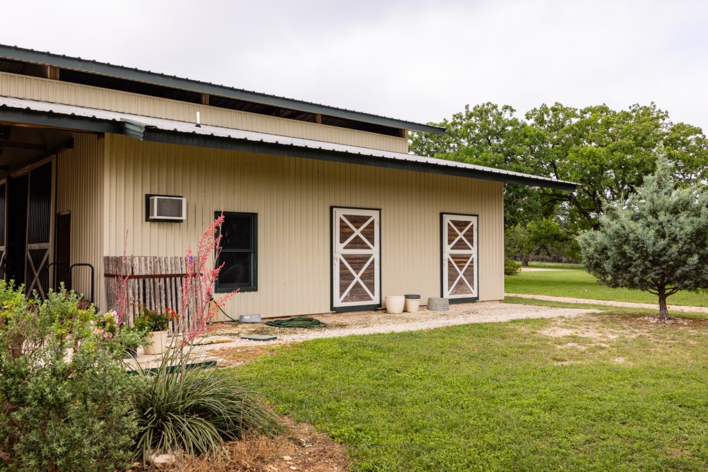 1897 Kyle Ranch Rd Property Photo 26