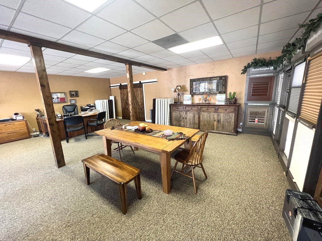 1412 Broadway St Property Photo 7