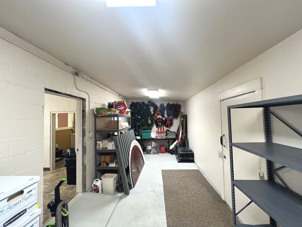 1412 Broadway St Property Photo 23