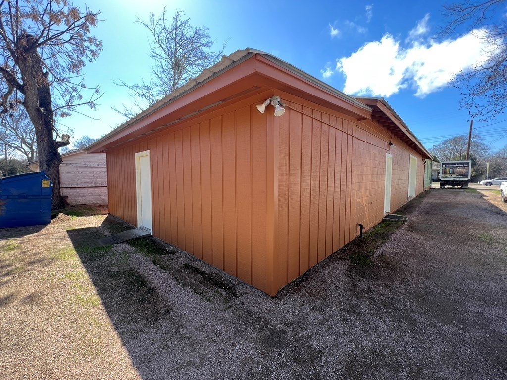 1412 Broadway St Property Photo 26