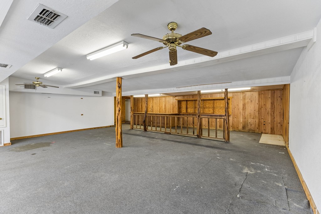 1407 Broadway Property Photo 9