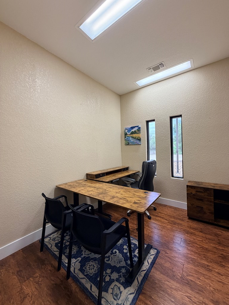 520 Thompson Dr Property Photo 23