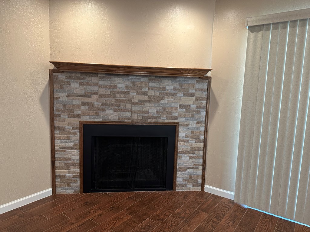 1900b West Lane Property Photo 5