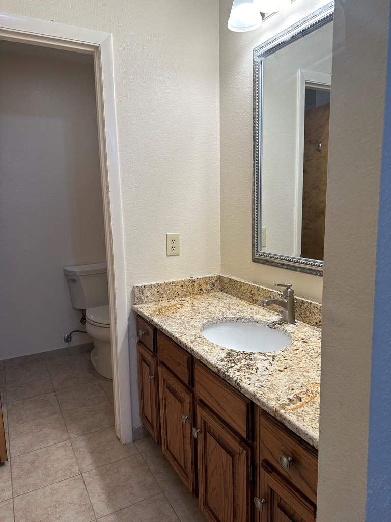 1900b West Lane Property Photo 12