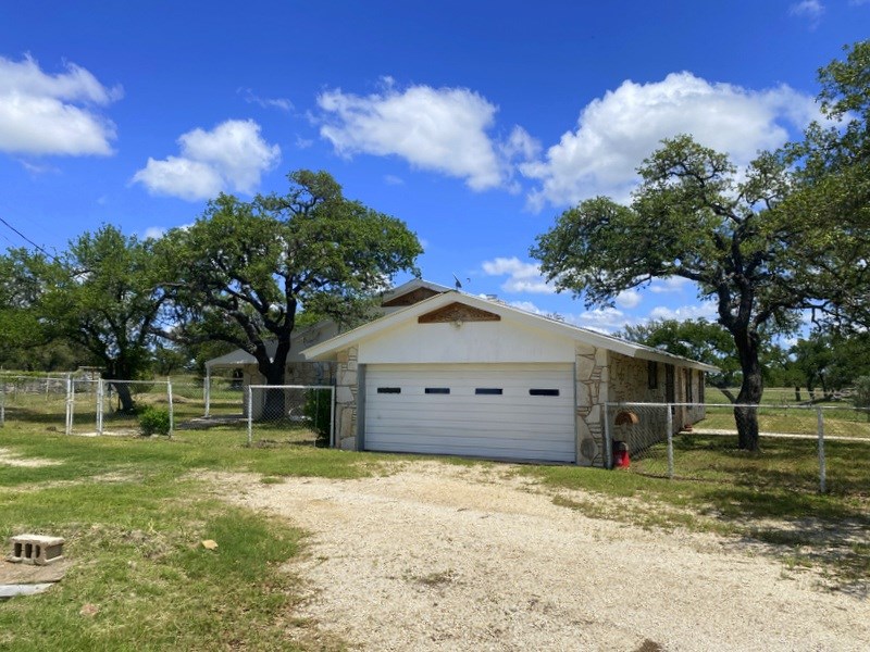 637 Fm 479 Property Photo 7