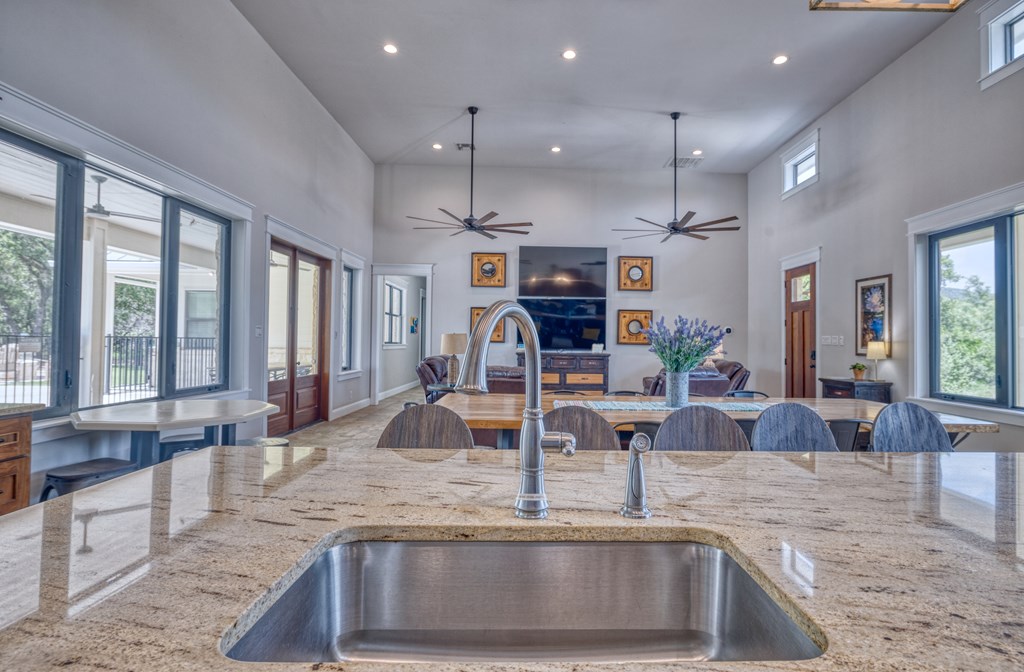 152 Tequila Sunrise Property Photo 7