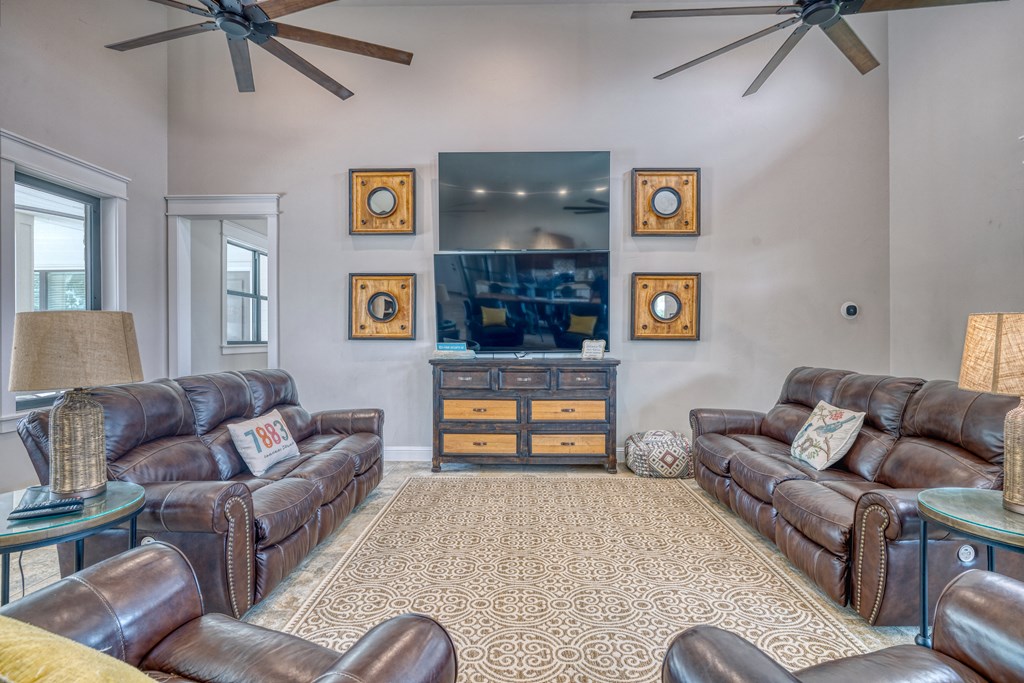 152 Tequila Sunrise Property Photo 9
