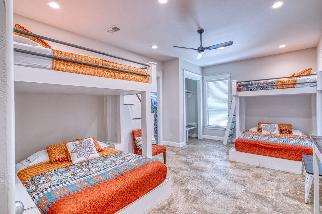 152 Tequila Sunrise Property Photo 23