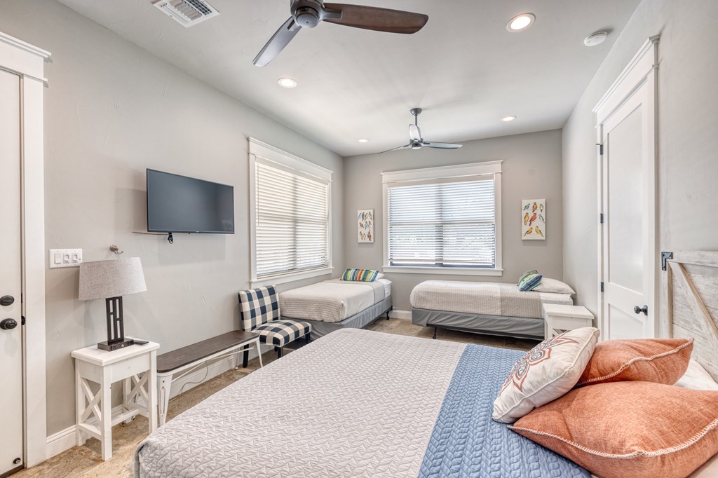 152 Tequila Sunrise Property Photo 43