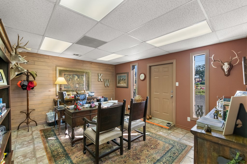 1112 Sidney Baker Property Photo 19