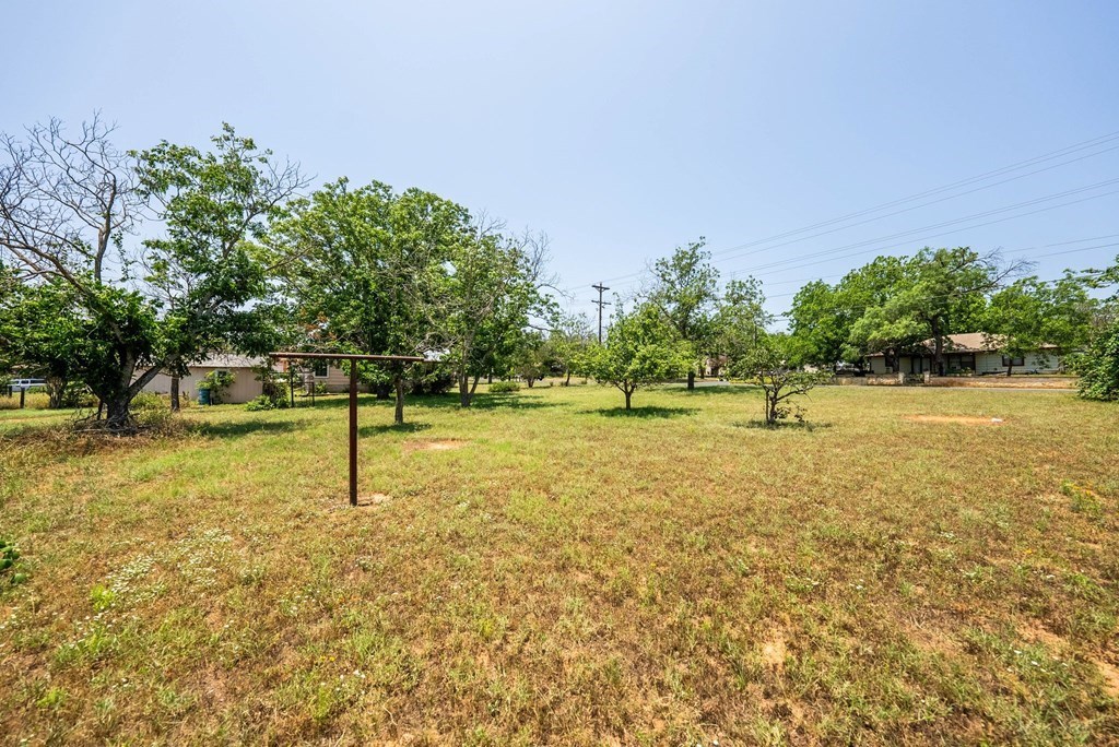 201 E Highway St Property Photo 34