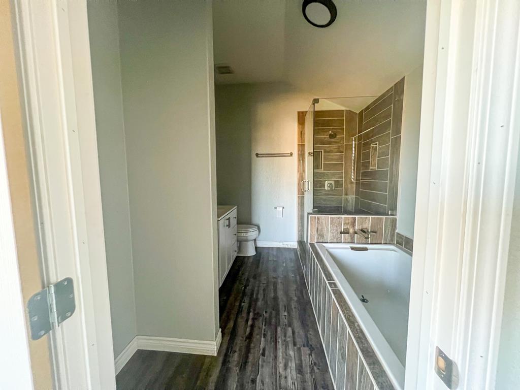 420 Sky Harbor Property Photo 11