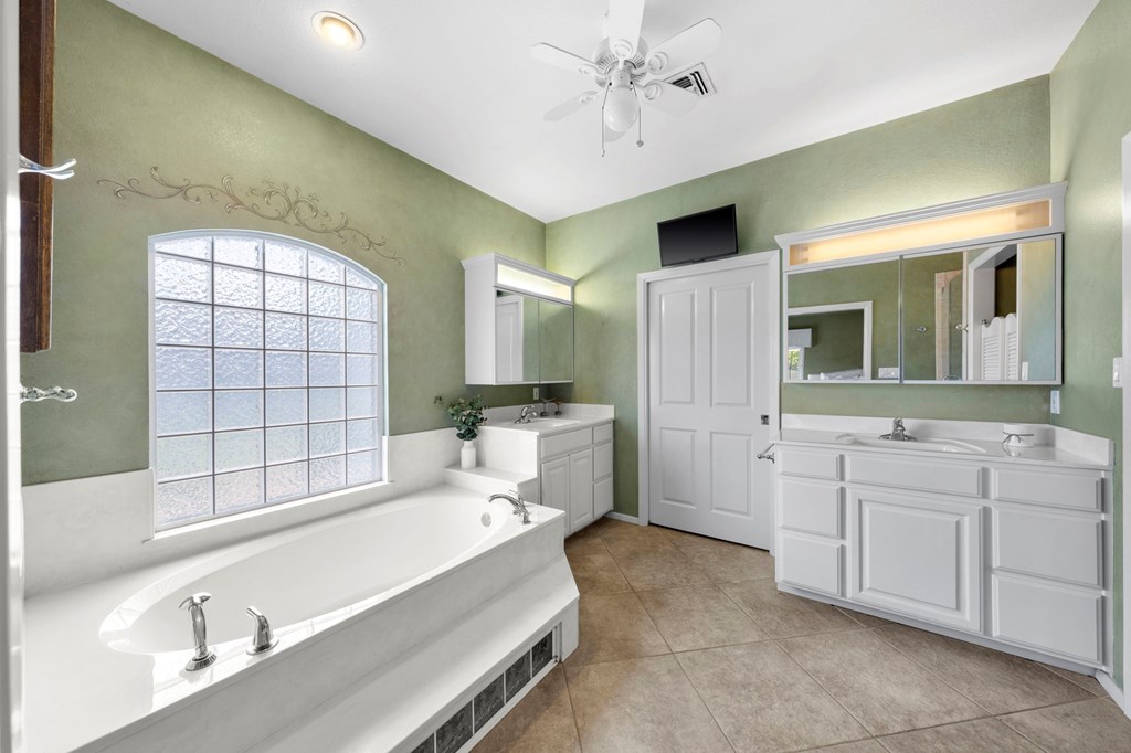 516 Winged Foot Lane Property Photo 13