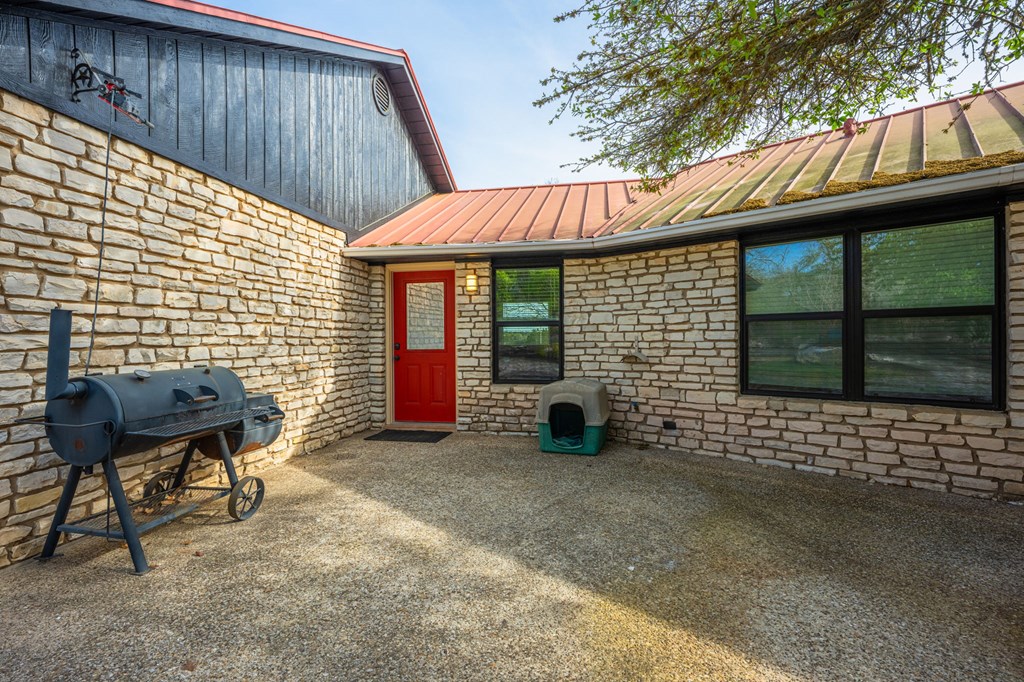 377 Shin Oak Way Property Photo 29