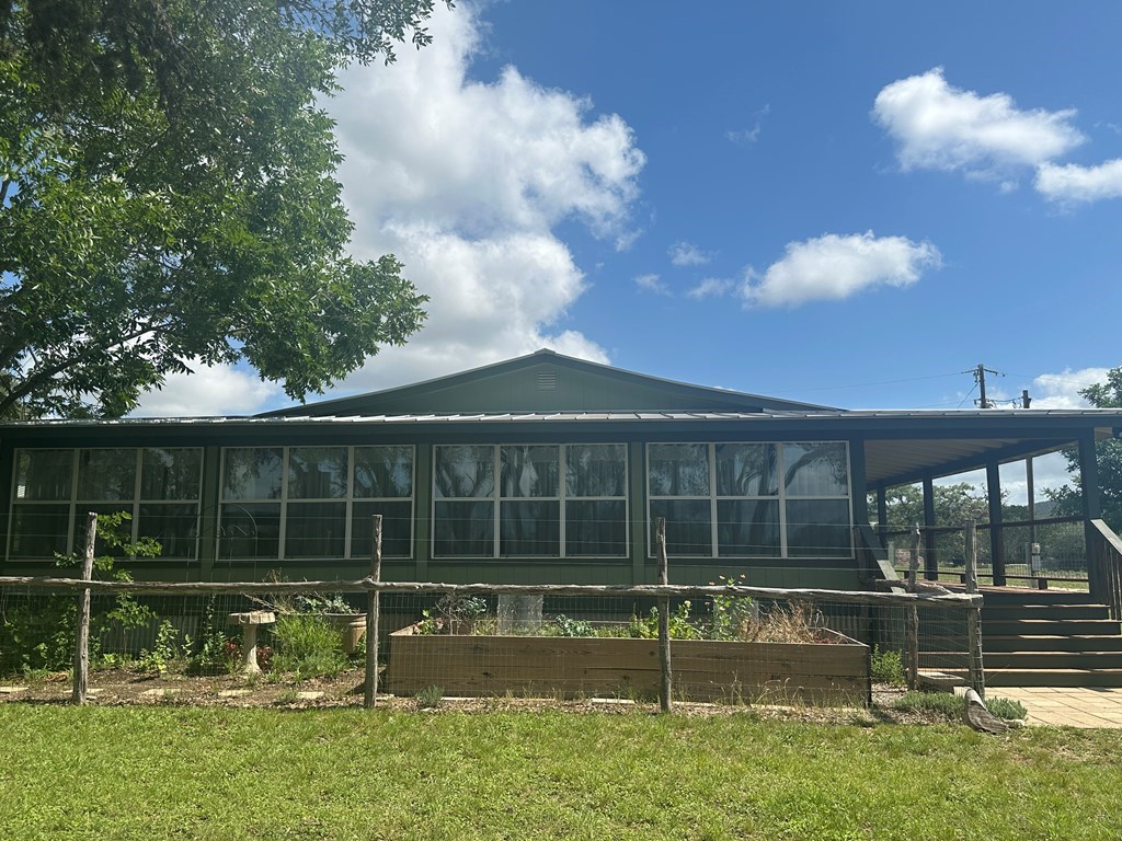 165 Mari-b Property Photo 5