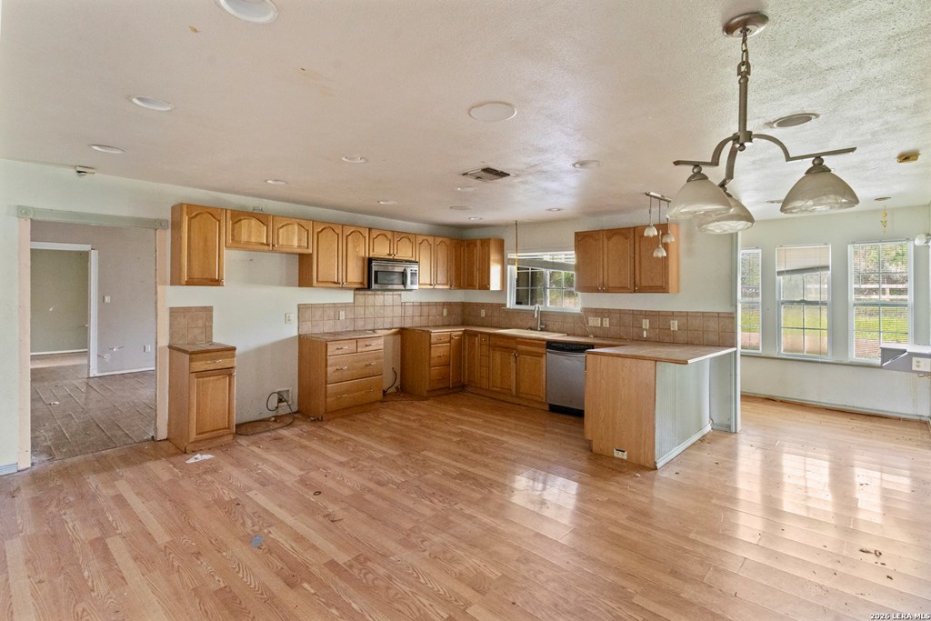 446 Wharton Rd Property Photo 5