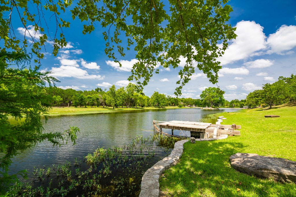 124863 Property Photo 2