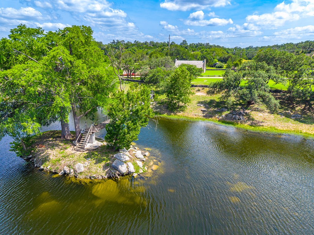 124863 Property Photo 5