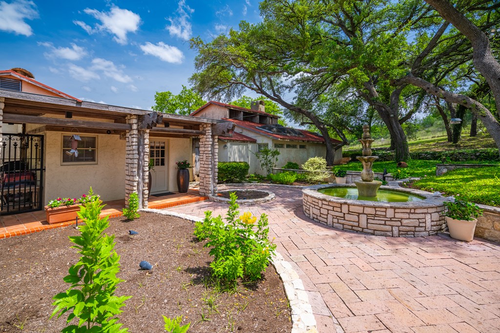 124863 Property Photo 8