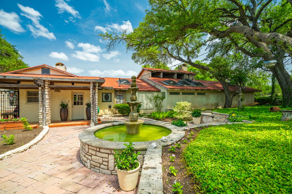 124863 Property Photo 9