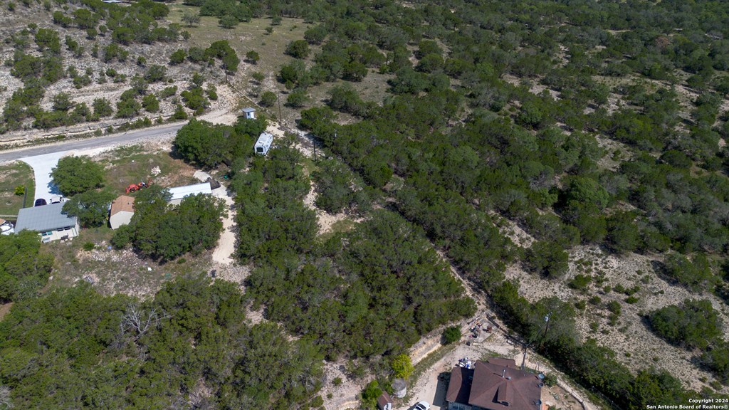 124883 Property Photo 4