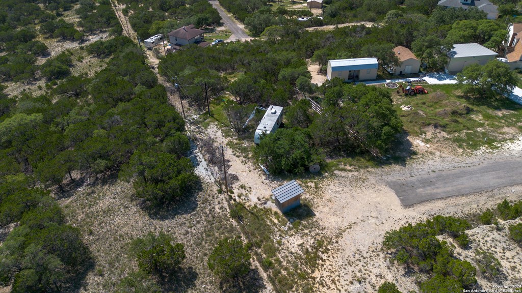124883 Property Photo 7