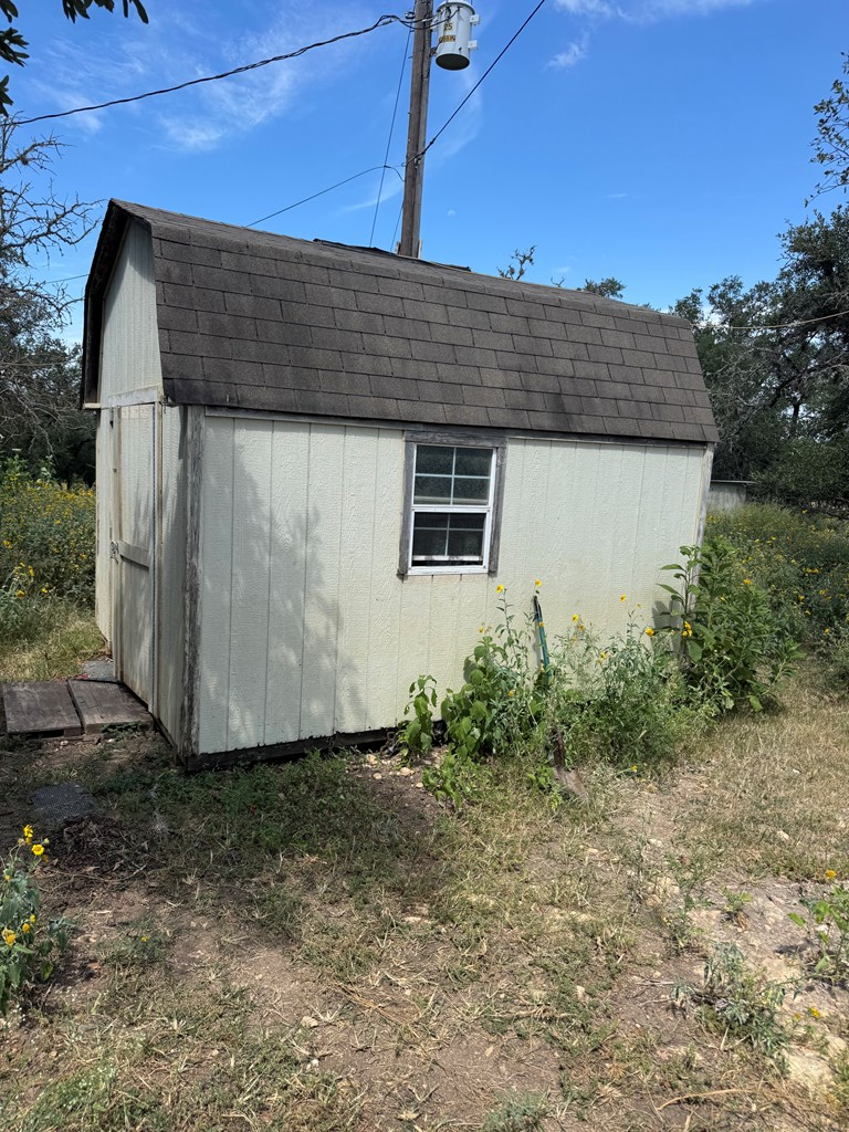 1864 Panther Hollow Dr Property Photo 13