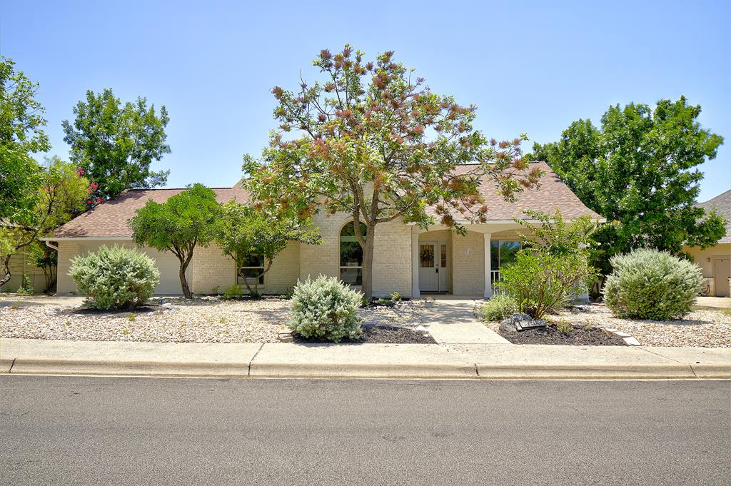 2140 Summit Crest Dr Property Photo 1