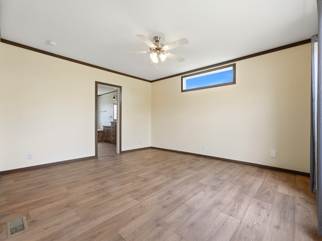 504 Pr 1523 Property Photo 20