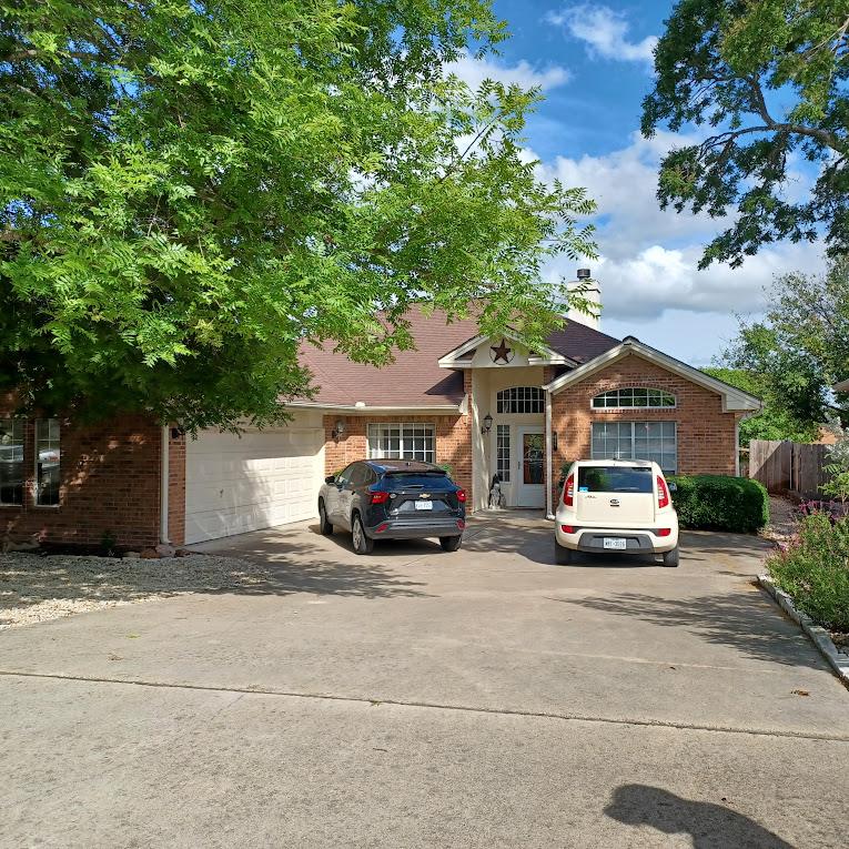 125000 Property Photo 1