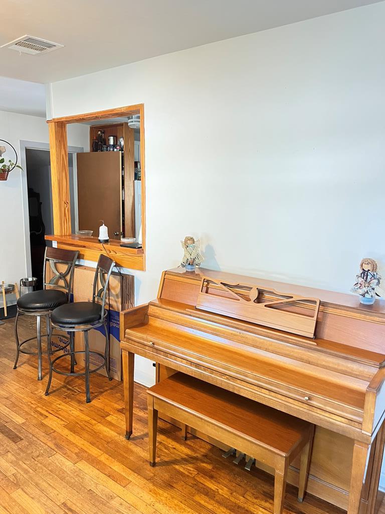 122 Morgan St Property Photo 6