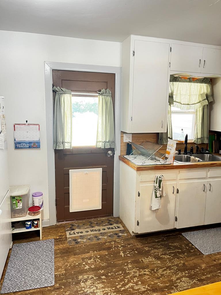 122 Morgan St Property Photo 9
