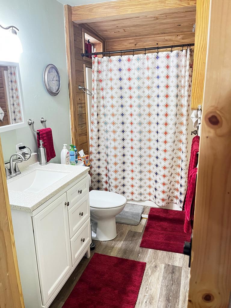 122 Morgan St Property Photo 18