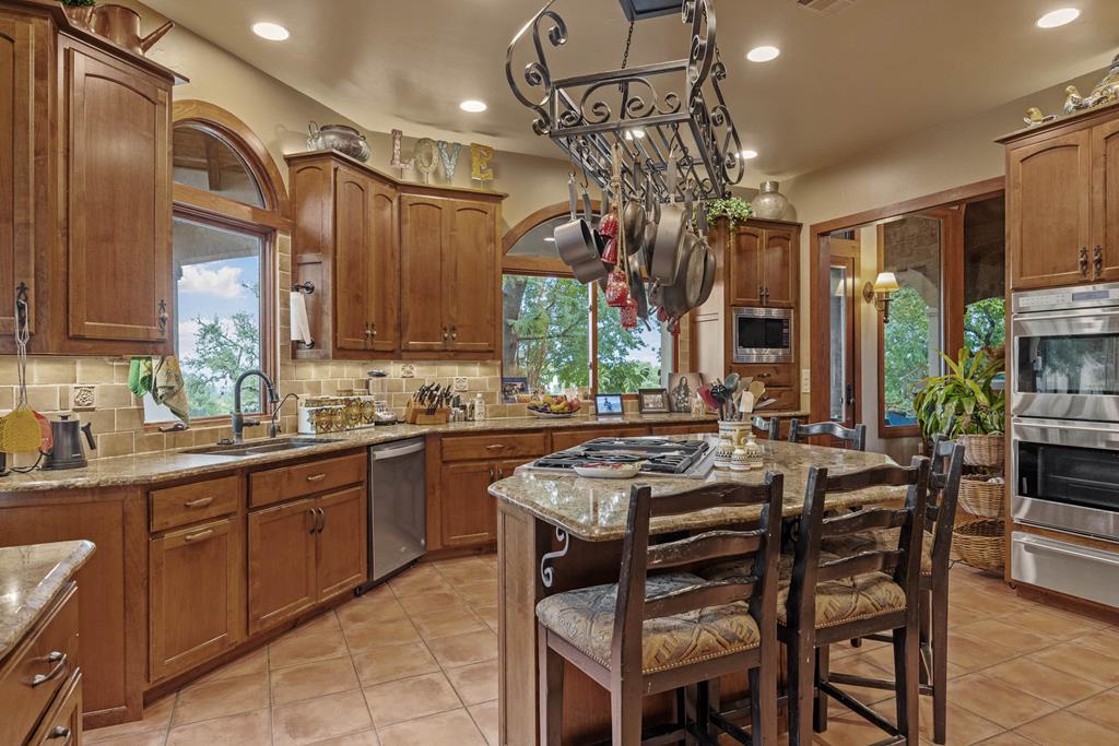 204 Ranch House Rd Property Photo 14