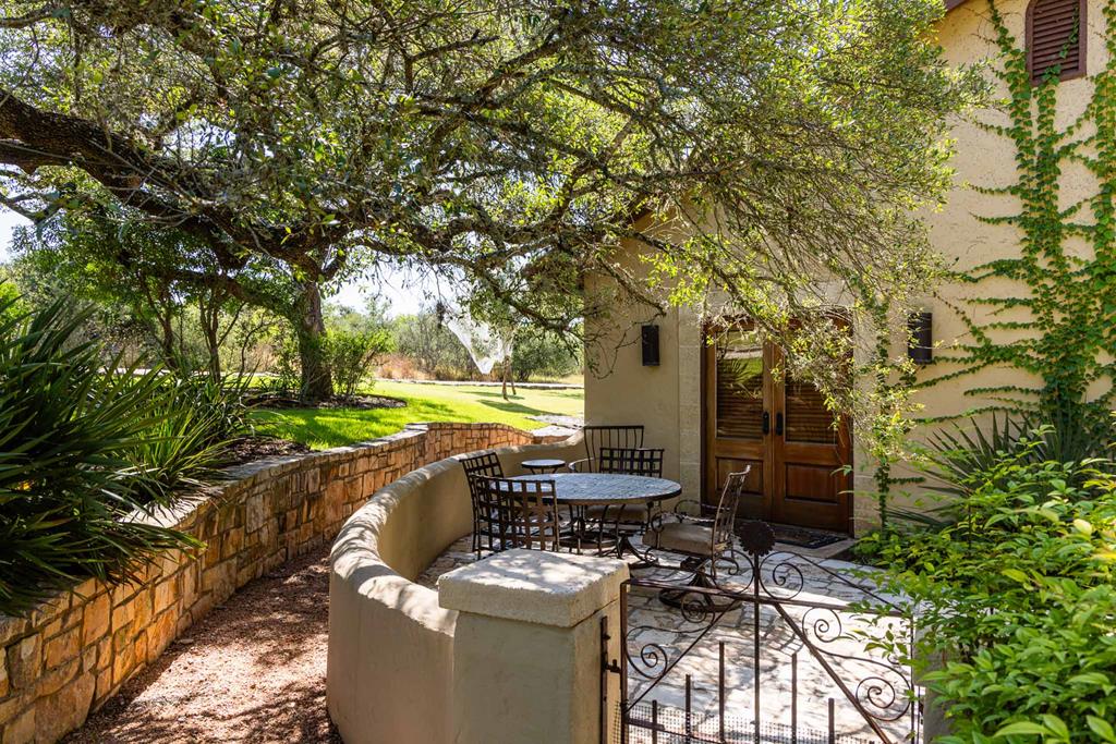 204 Ranch House Rd Property Photo 43