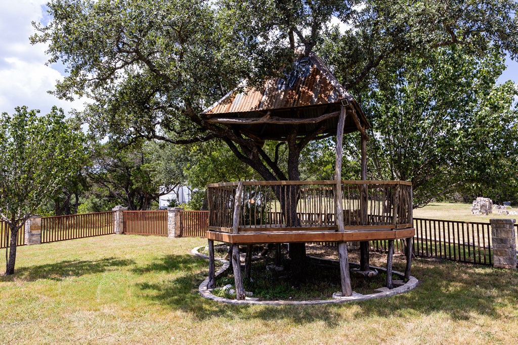 1095 Elm Pass Rd Property Photo 38