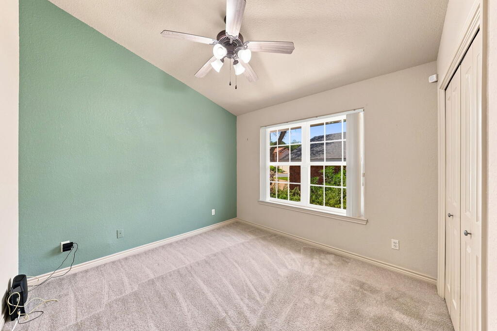 1237 Victory Lane Property Photo 16