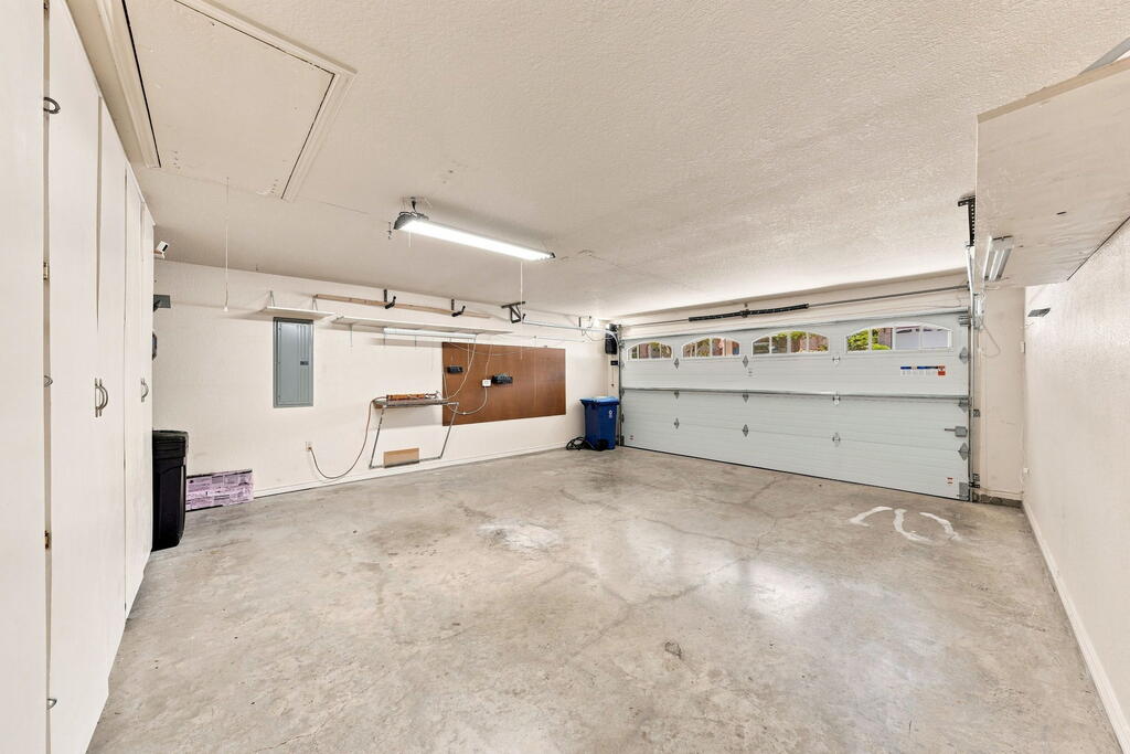 1237 Victory Lane Property Photo 29