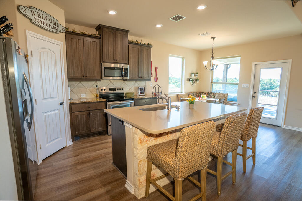 450 Jung Rd Property Photo 12