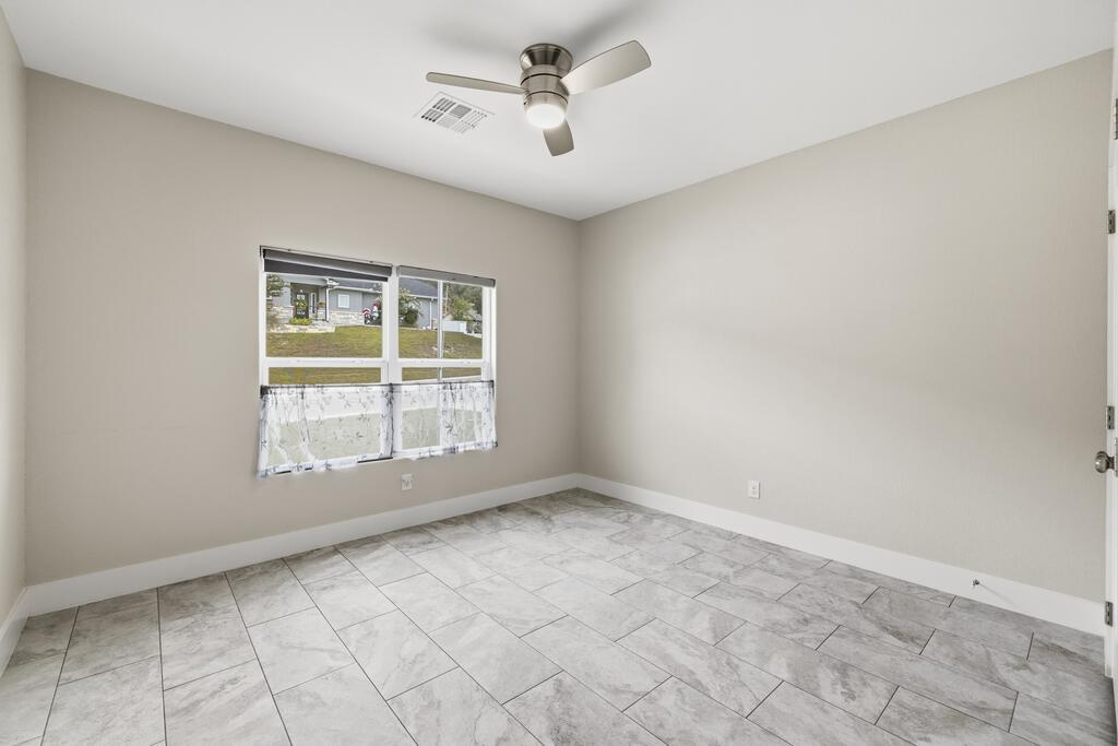 1153 Norfolk Ln Property Photo 13