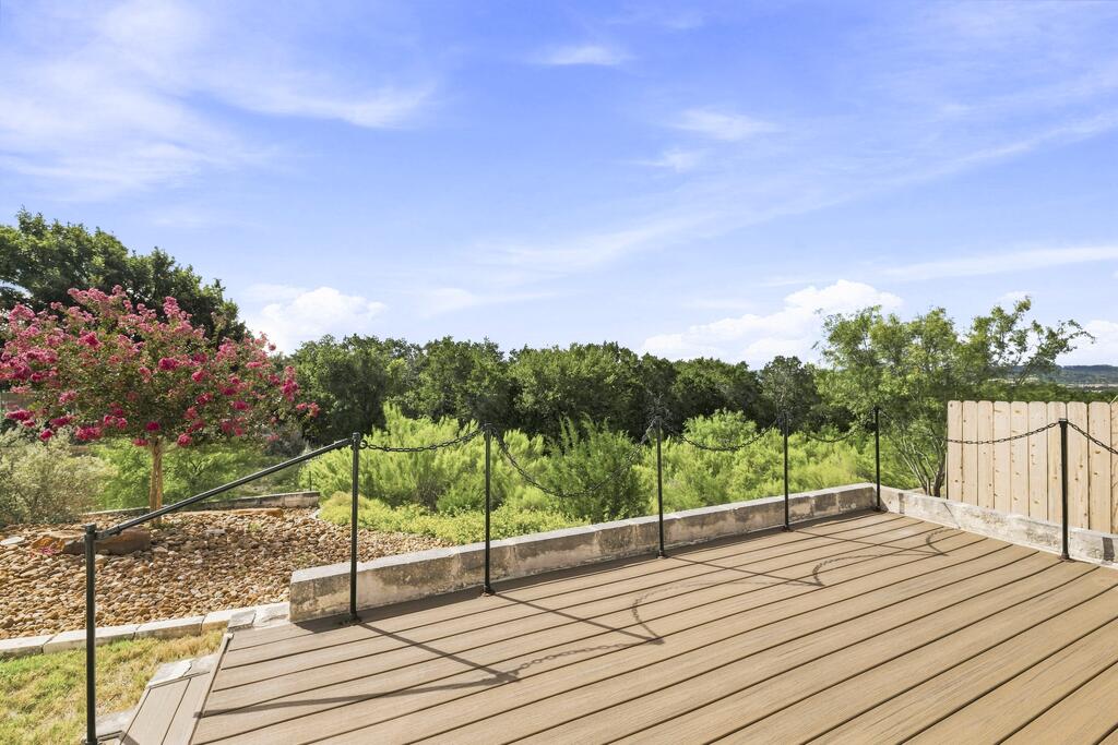 1153 Norfolk Ln Property Photo 18