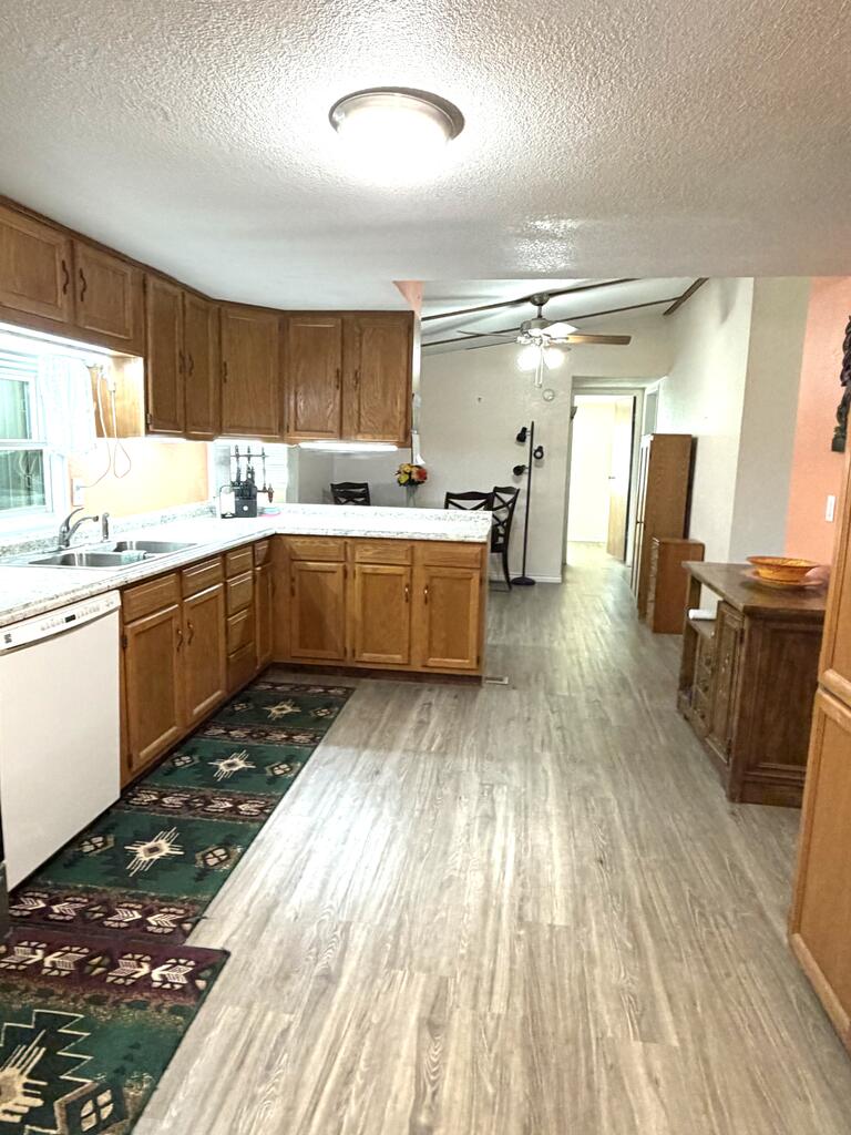 103 Silver Creek Property Photo 4