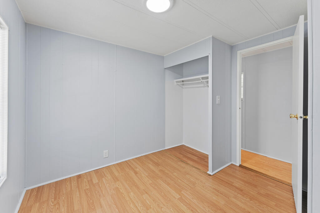 108 E White Wing Property Photo 7