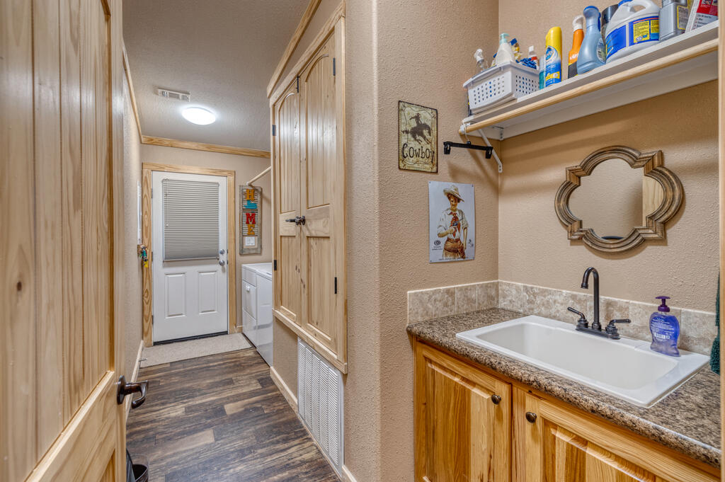 2242 Patterson Creek Rd Property Photo 50
