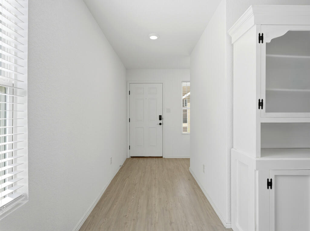 7851 Nessie Trails Property Photo 5
