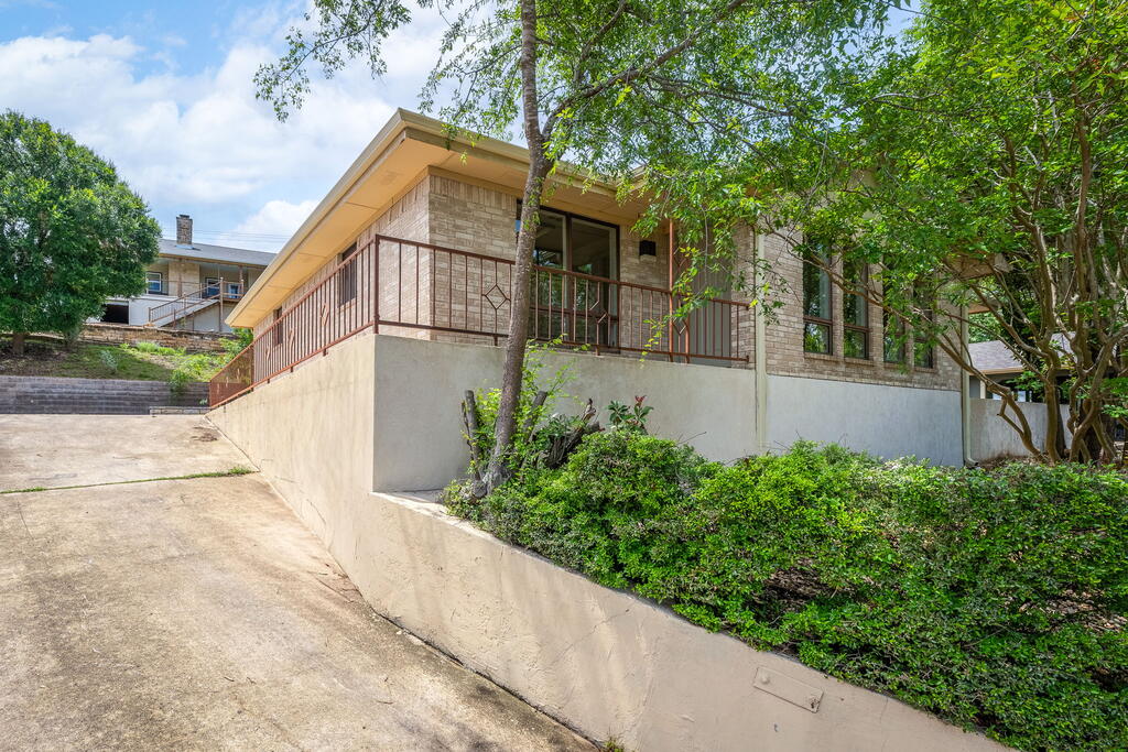 1307 N Malibu Dr Property Photo 40