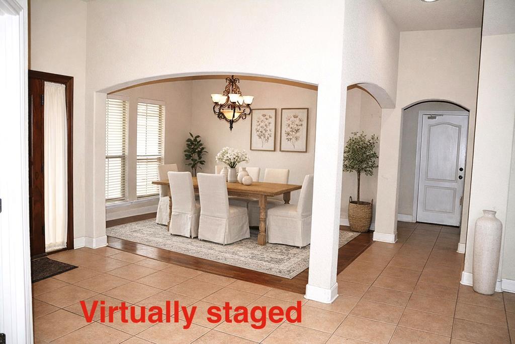 1128 Saddle Club Dr Property Photo 6