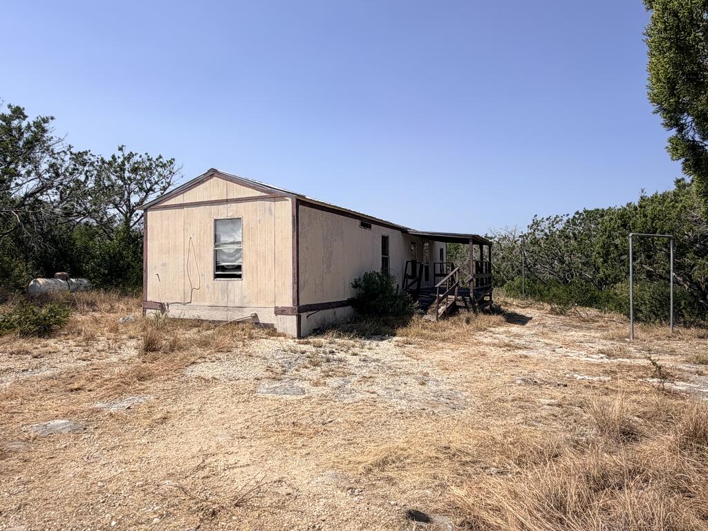 4807 Cr 429 Property Photo 7