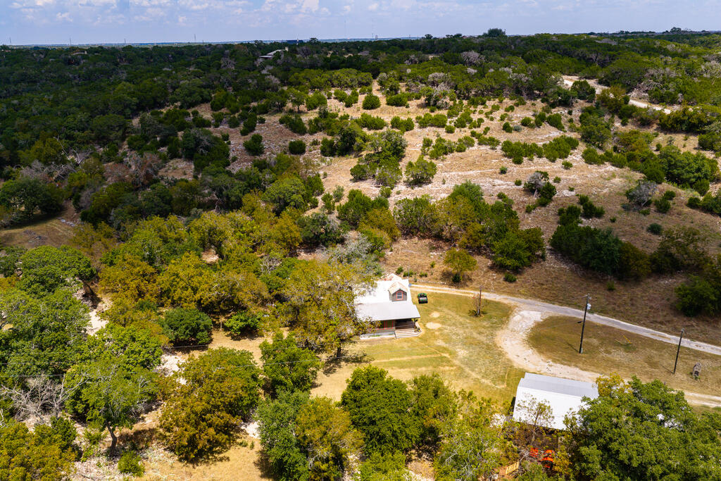 190 Enchanted Valley Rd Property Photo 1
